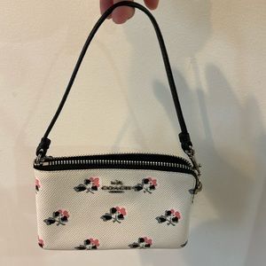 BRAND NEW Coach white floral wristlet